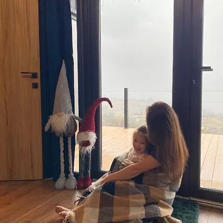 Holiday home Under Sky - з теплим басейном ,чаном-джакузі, панорамною ванною та Playstation 5